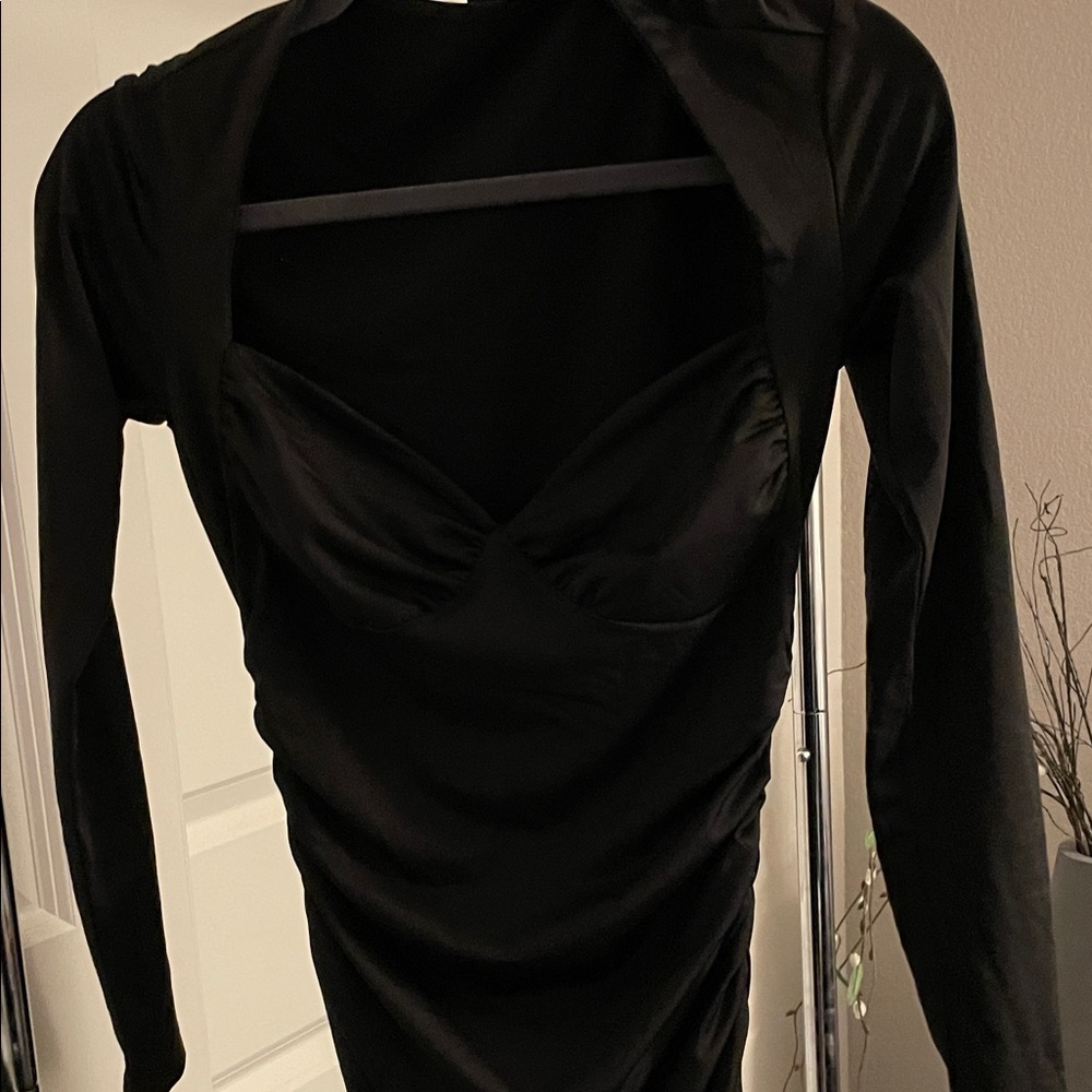 Elegant Black Long Sleeve Dress